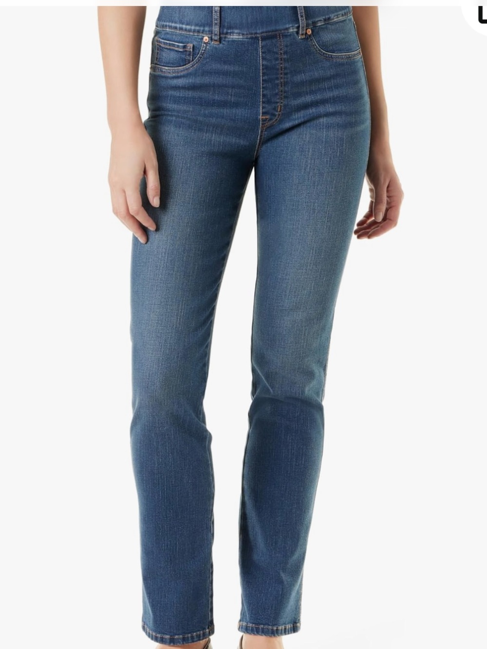 Gloria Vanderbilt women’s Shape Effect Straight Leg Jeans in Light Blue Denim